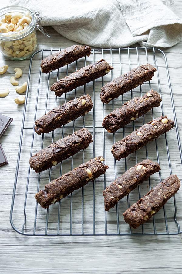 Rezeptbild: Vegane Schoko-Biscotti mit Cashewnüssen