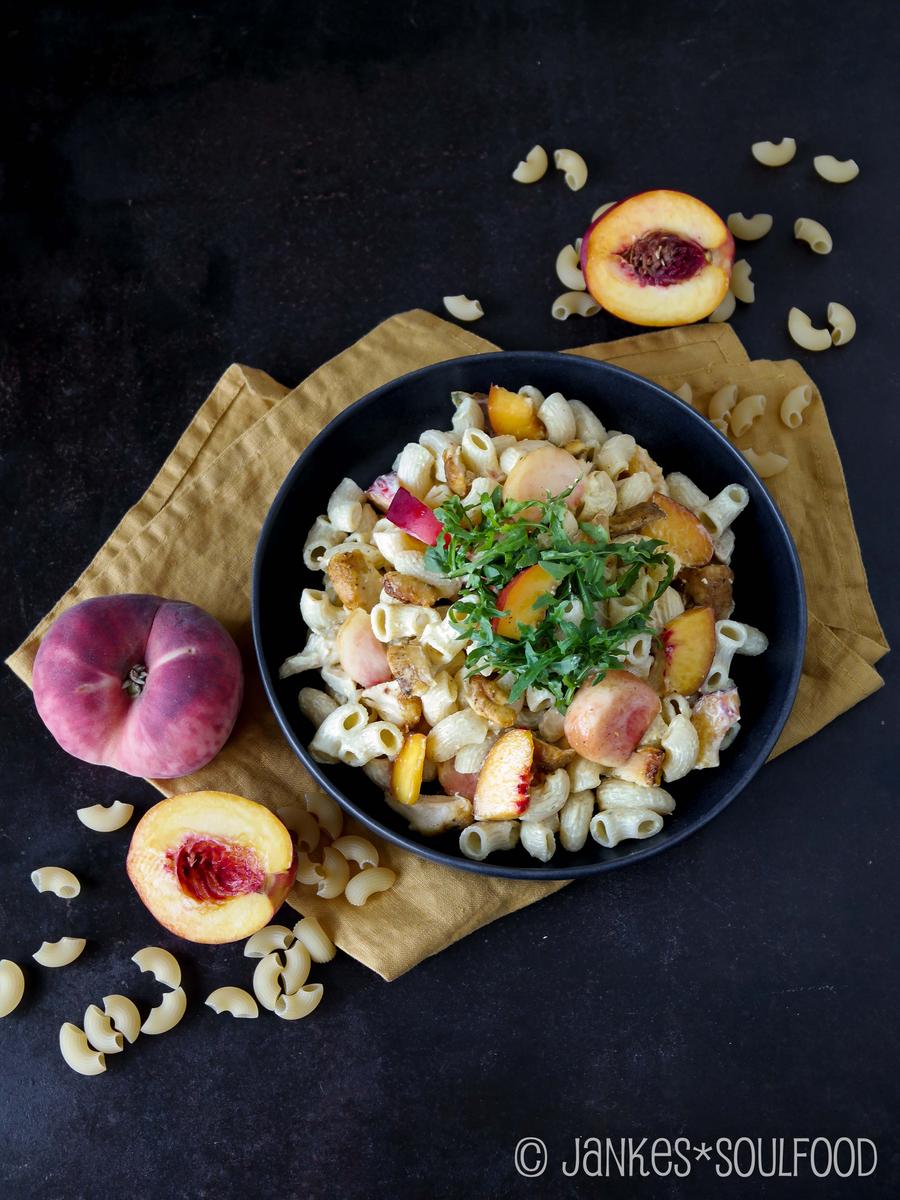 Rezeptbild: Nudel-Hähnchen-Salat