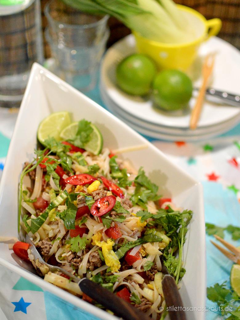 Rezeptbild: Reisnudelsalat mit Hackfleisch und Limette