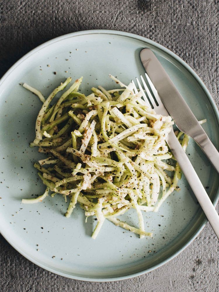 Rezeptbild: PUNTARELLE SALAT