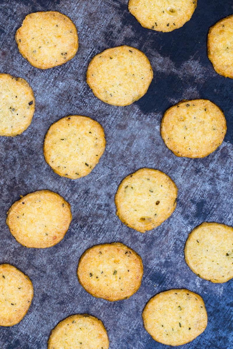 Rezeptbild: Parmesan Rosmarin Sablés