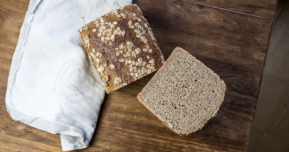 Rezeptbild: Zarter Westfalen-Kastenlaib (Roggenmischbrot)