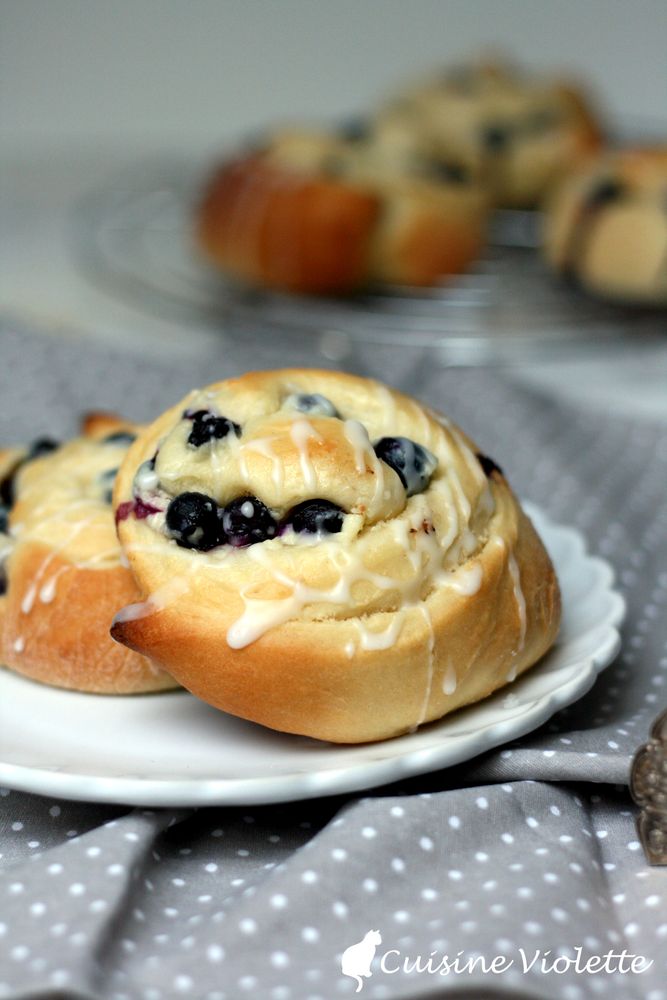 Rezeptbild: Blaubeer-Schnecken mit Frischkäse