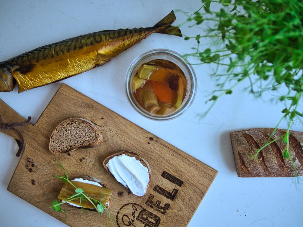 Rezeptbild: süßsauer eingelegter Rhabarber