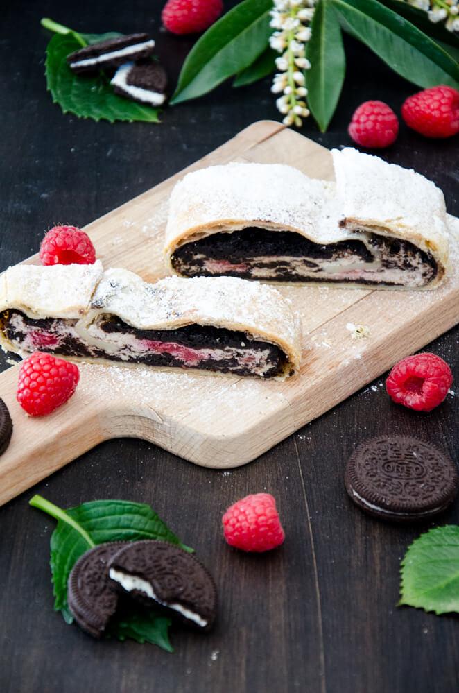 Rezeptbild: OREO Himbeer Topfen-Strudel