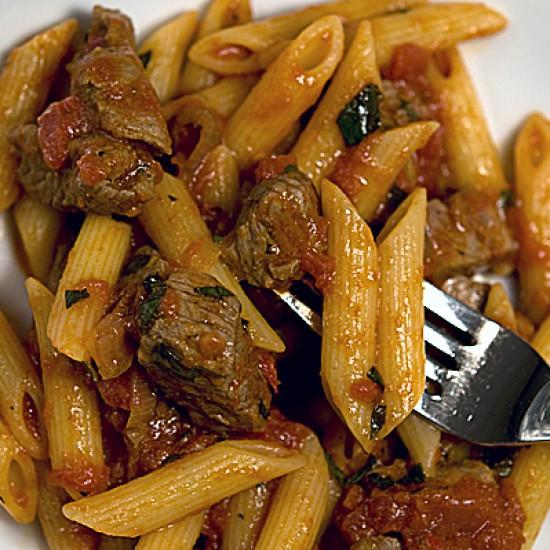 Rezeptbild: Pasta mit Lamm-Minz-Tomaten-Sugo