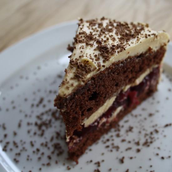 Rezeptbild: Baileys-Torte mit After Eight und Kirschen