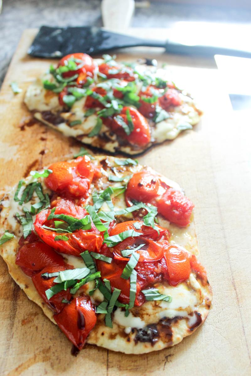 Rezeptbild: Naan-Brot Caprese
