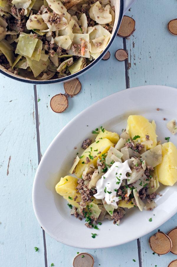 Rezeptbild: Weisskohltopf mit Salzkartoffeln