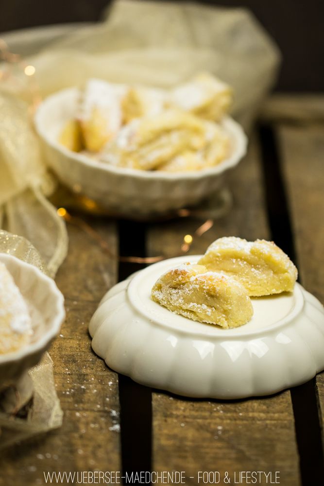 Rezeptbild: Marzipankissen-Plätzchen ohne Ausstechen