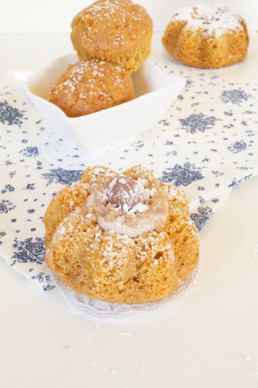 Rezeptbild: Kürbis Guglhupf mit Kastaniencreme 