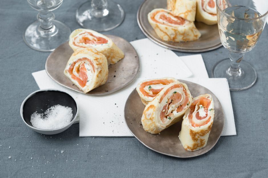 Rezeptbild: Lachsröllchen mit Frischkäse-Füllung