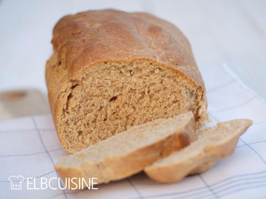 Rezeptbild: Selbstgebackener fluffiger Toast – ganz ohne Konservierungsstoffe
