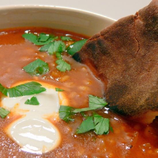 Rezeptbild: scharfe Linsen-Tomatensuppe