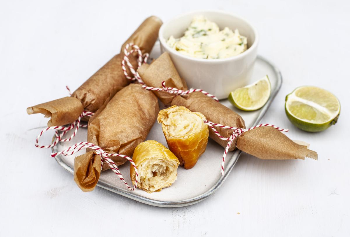 Rezeptbild: Gefüllte Mini-Brote vom Grill