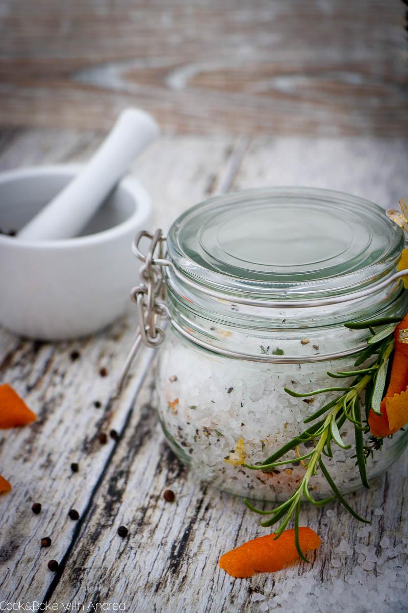 Rezeptbild: Gewürzsalz zum Verschenken