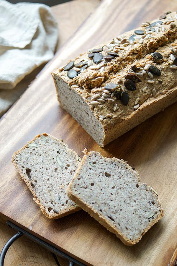 Rezeptbild: Buchweizenbrot mit Kichererbsenmehl