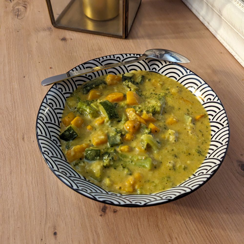 Rezeptbild: Süßkartoffel-Brokkoli-Curry