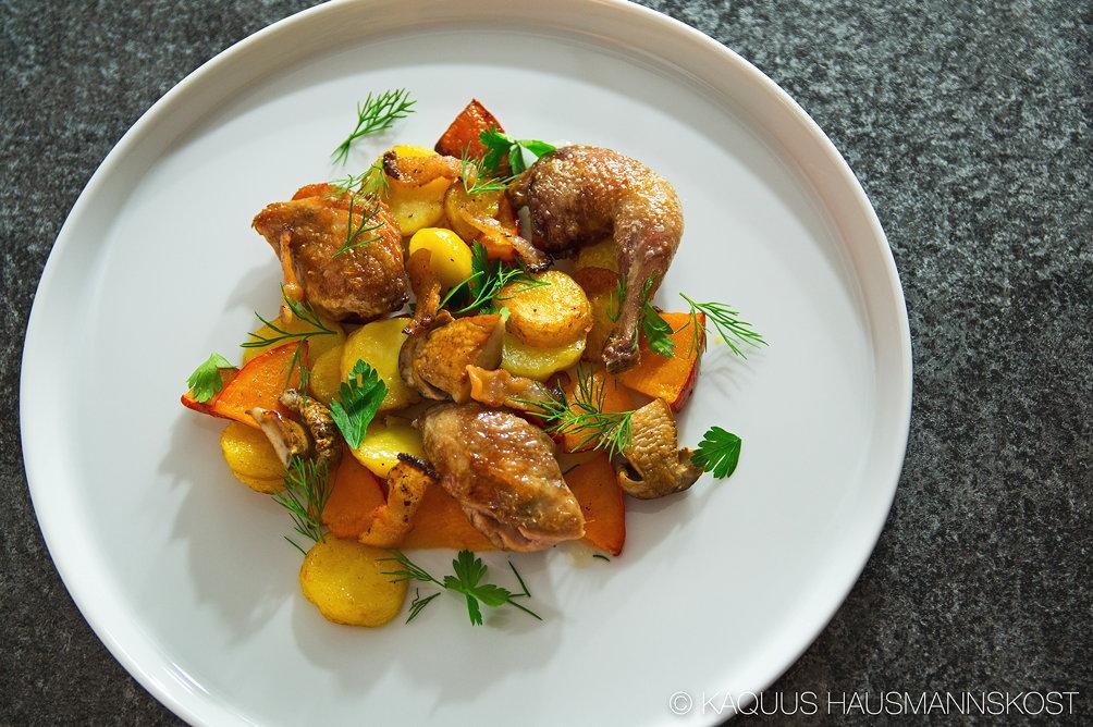 Rezeptbild: Wachtelpfanne mit Kürbis und Steinpilzen