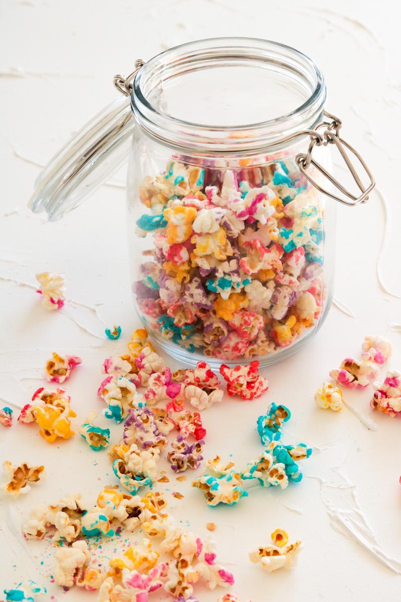 Rezeptbild: Buntes Zuckerguss - Popcorn