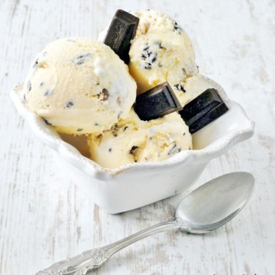 Rezeptbild: Cookie Dough Vanille Eis