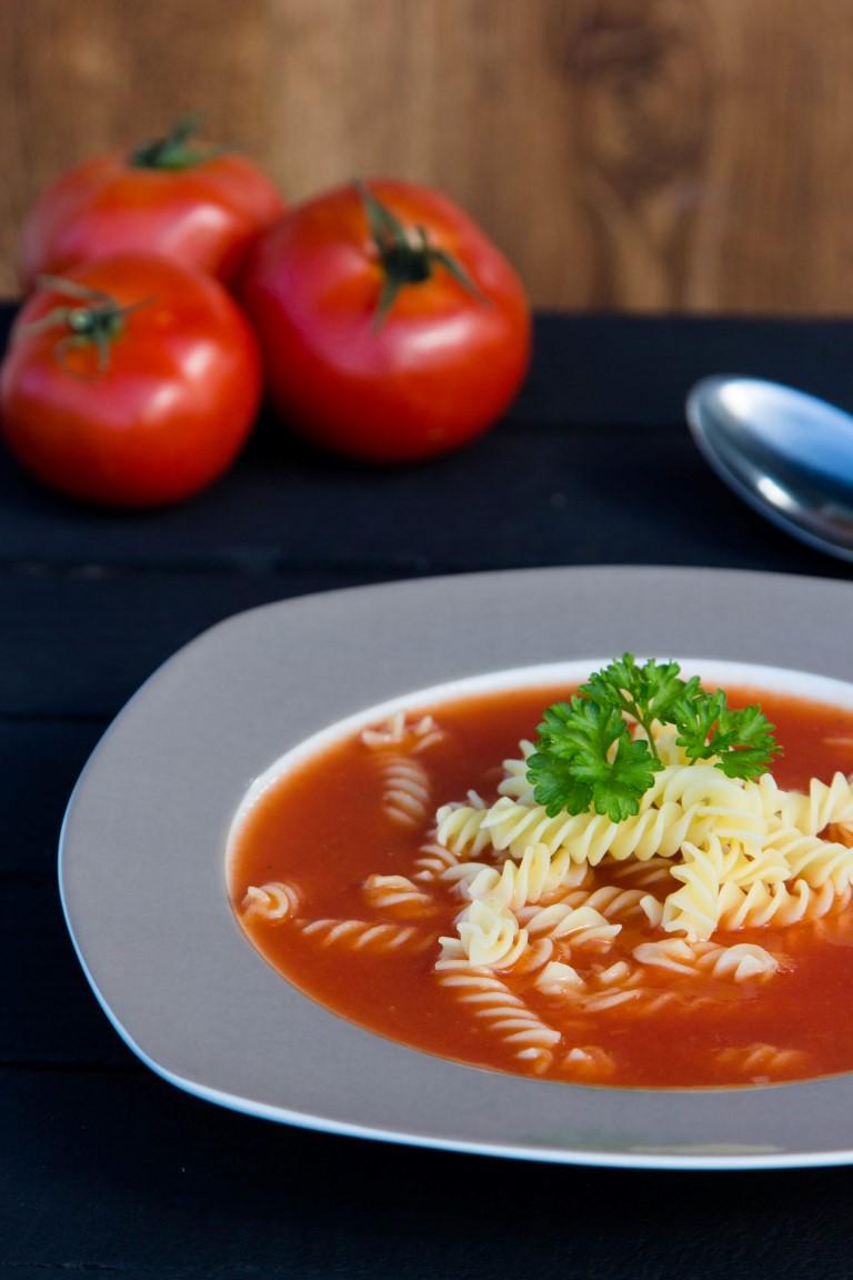 Rezeptbild: TOMATENSUPPE AUS FRISCHEN TOMATEN