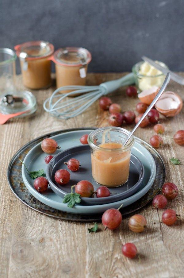 Rezeptbild: fruchtiges und cremiges Stachelbeer-Curd