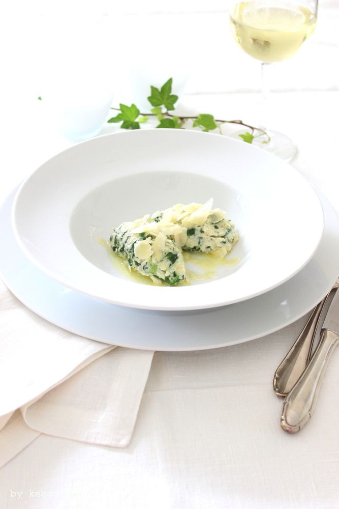 Rezeptbild: Topfen-Spinatnockerl