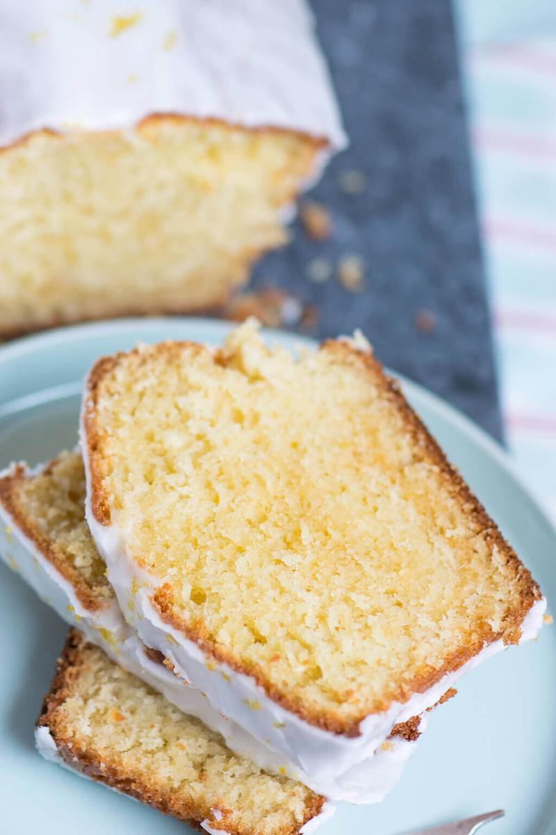 Rezeptbild: Zitronen Kuchen mit Mascarpone Joghurt