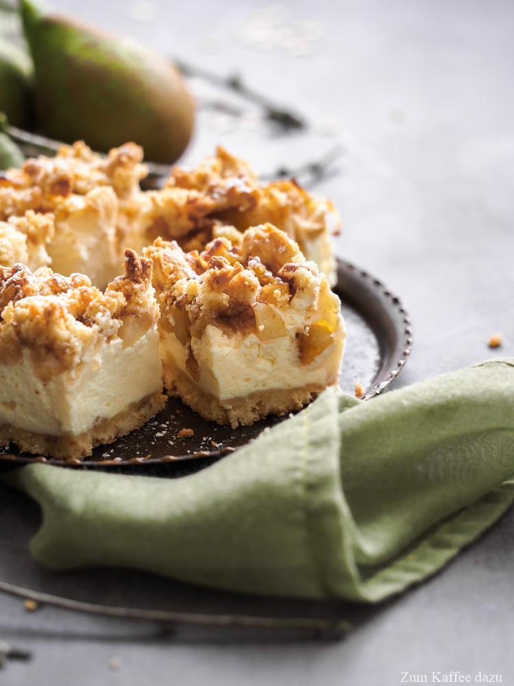 Rezeptbild: Käsekuchen mit Birne und Walnüssen