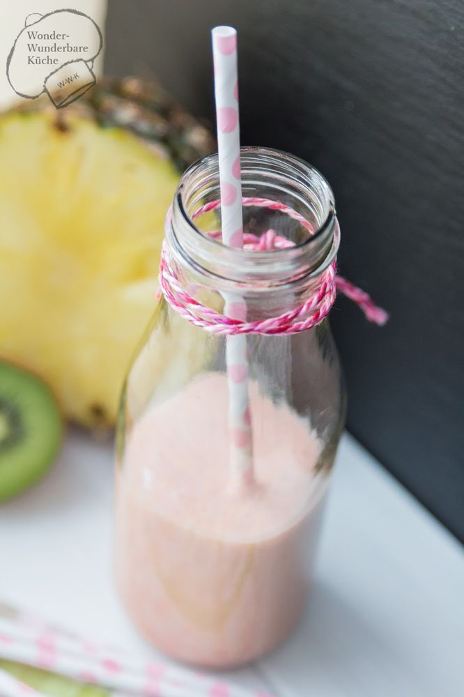 Rezeptbild: Pink-Smoothie