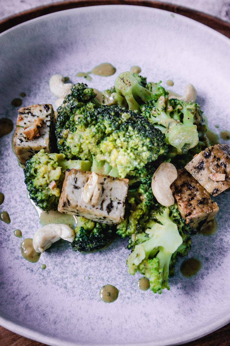 Rezeptbild: Erdnuss Tofu Curry [vegan]