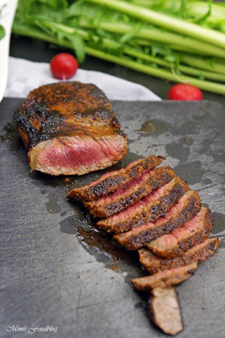 Rezeptbild: In Honig-Senf-Whiskey glasiertes Rumpsteak ~ saftig, aromatisches Steak