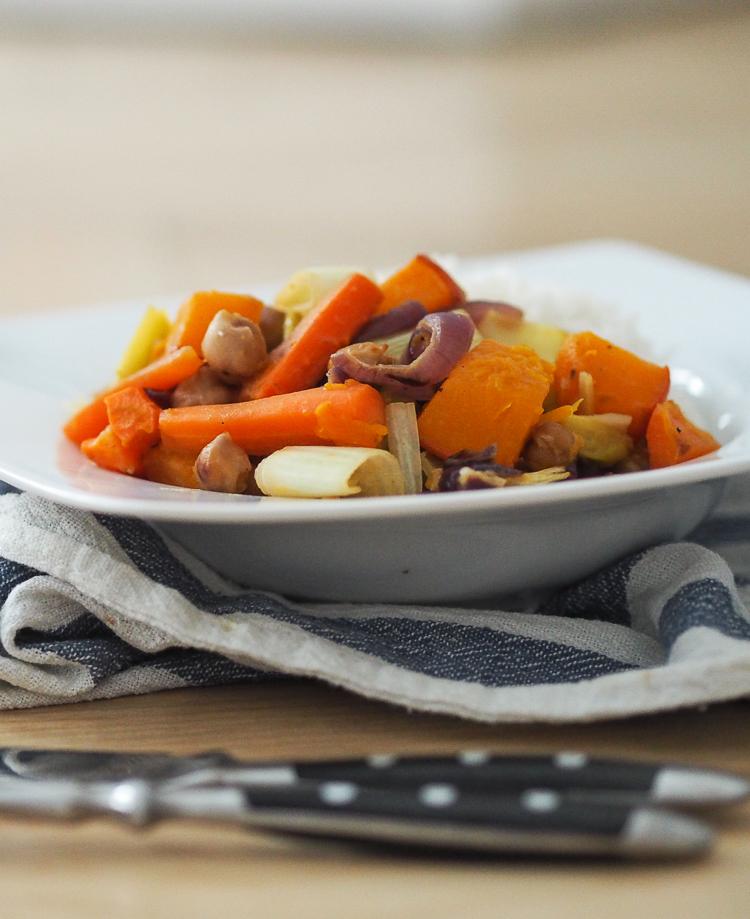 Rezeptbild: Winterliches Ofengemüse mit Dressing