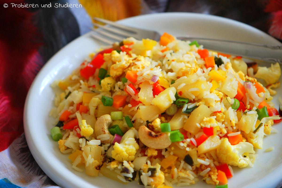 Rezeptbild: Bratreis mit Ananas & Cashewkernen