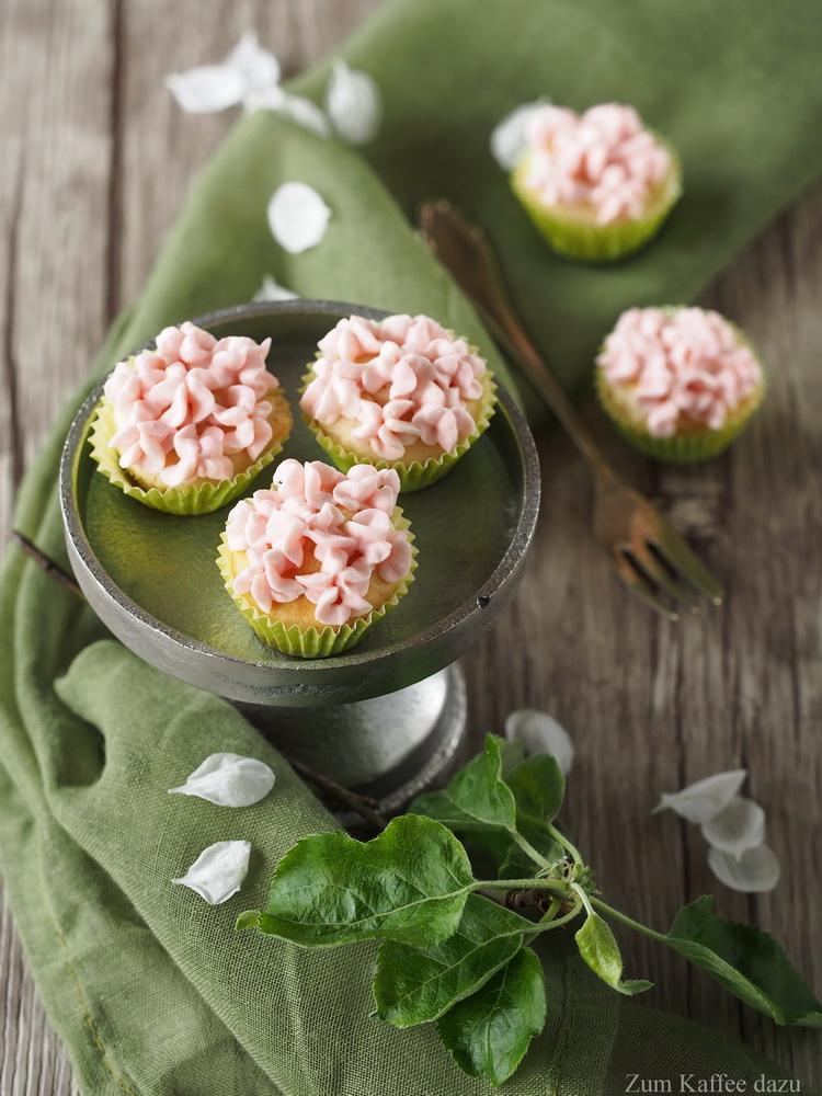 Rezeptbild: Mandel-Cupcakes