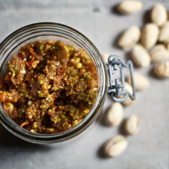 Rezeptbild: Tomaten-Pistazien-Pesto