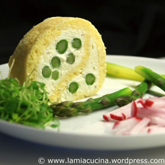 Rezeptbild: Pikante Grünspargelroulade