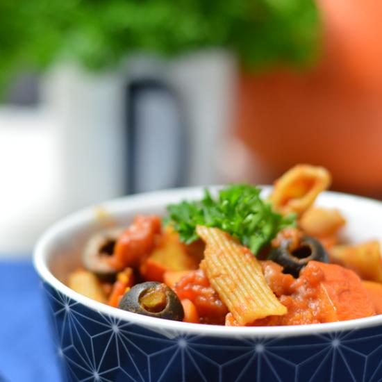 Rezeptbild: Penne mit Kürbis und Oliven