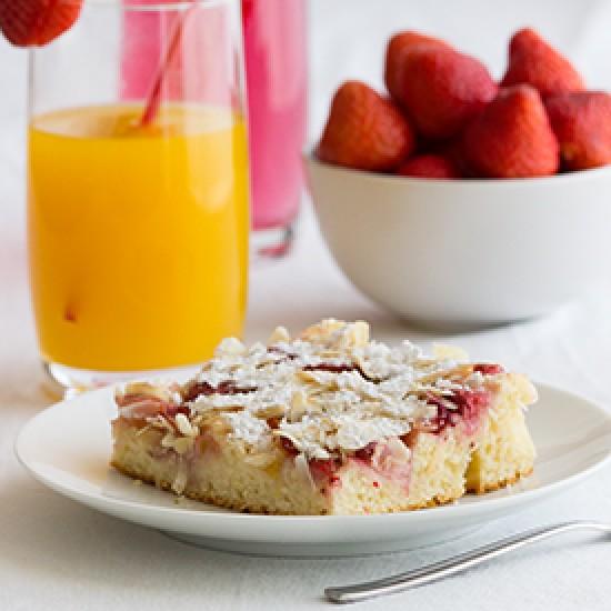 Rezeptbild: Erdbeer-Nektarinen-Blechkuchen