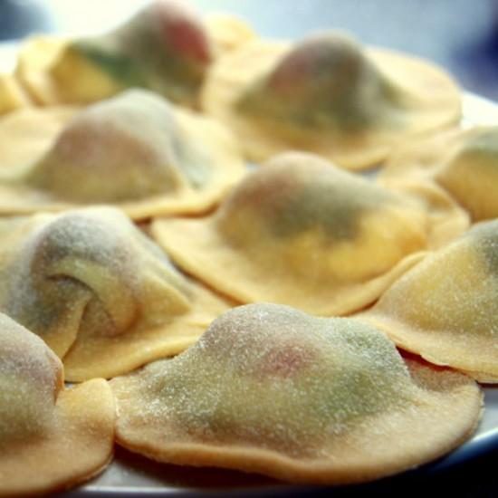 Rezeptbild: Ravioli Caprese mit Pilzen