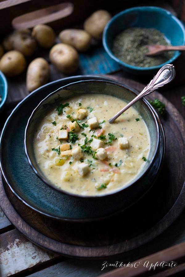 Rezeptbild: Cremige, vegetarische Kartoffelsuppe