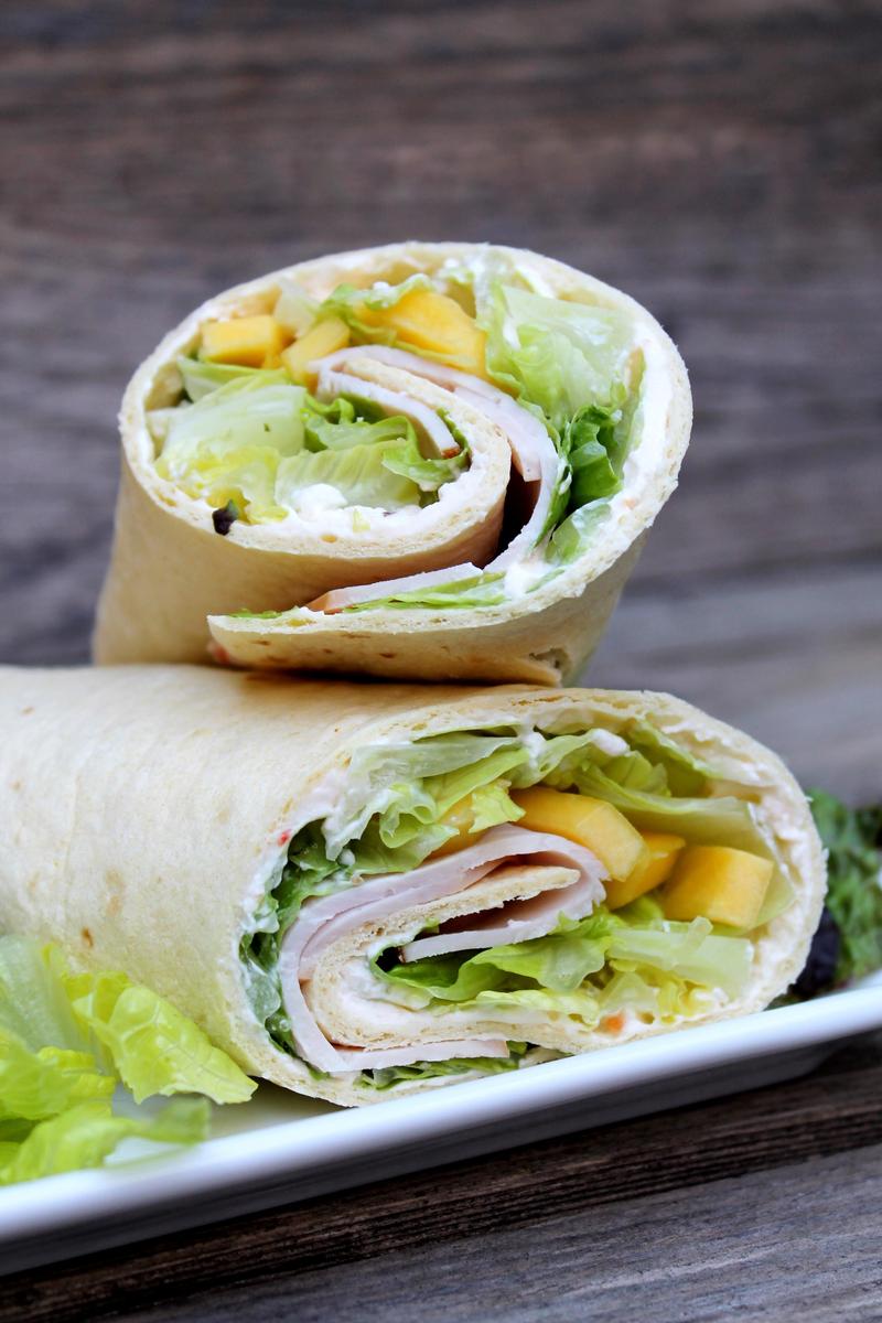 Rezeptbild: Wraps "Thai-Style" mit Mango und Putenbrust
