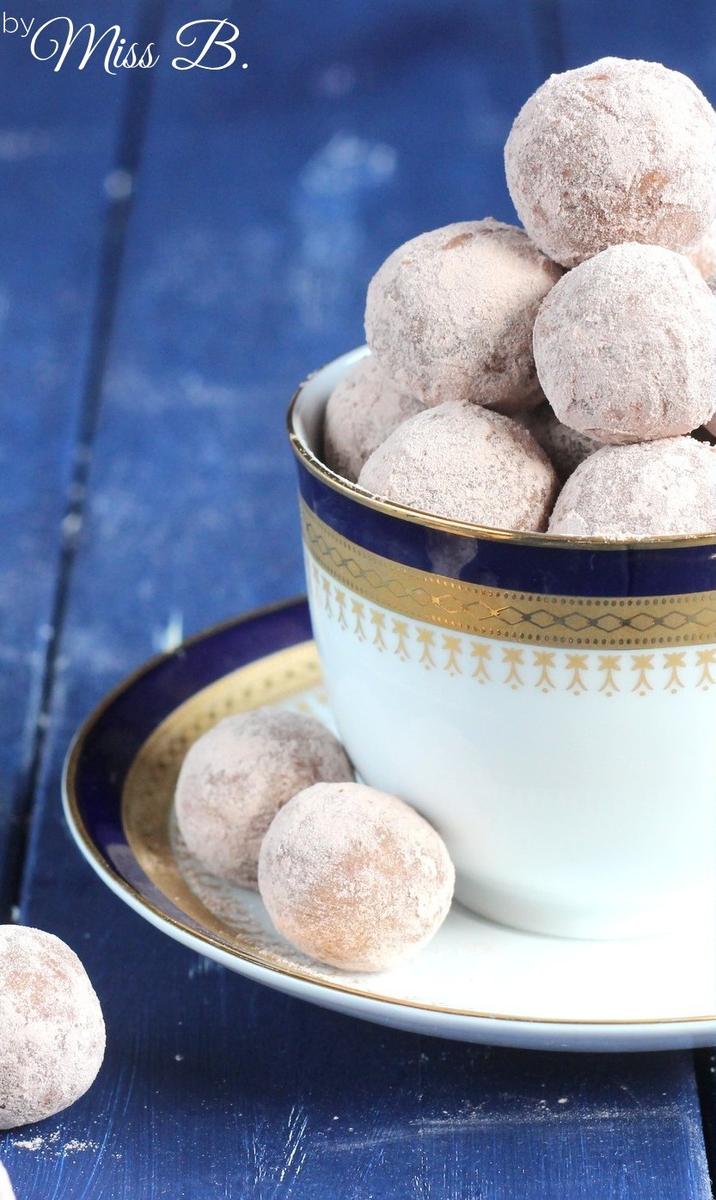 Rezeptbild: Marzipankartoffeln aus selbst gemachtem Marzipan
