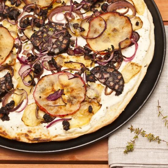 Rezeptbild: Flammkuchen Himmel und Ääd