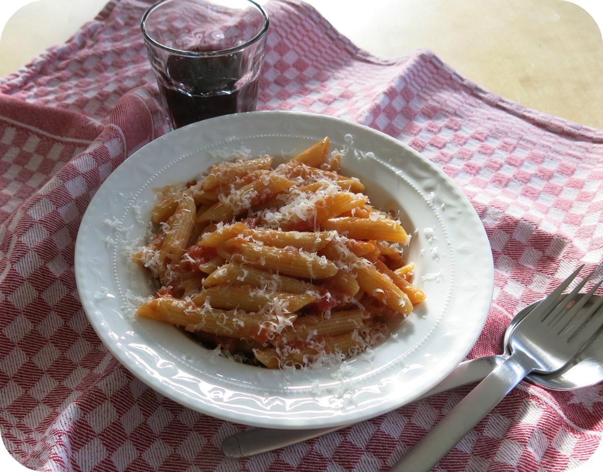 Rezeptbild: One-pot-Penne-all´arrabbiata