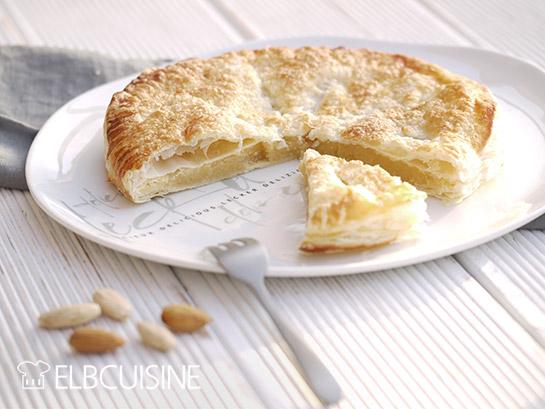 Rezeptbild: Jamie’s Mandelcreme-Pie mit 5 Zutaten