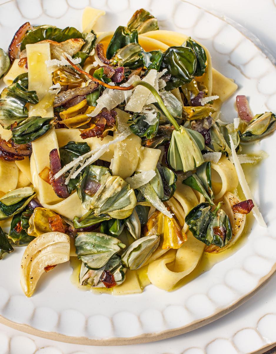 Rezeptbild: Bandnudeln mit Buchensprossen