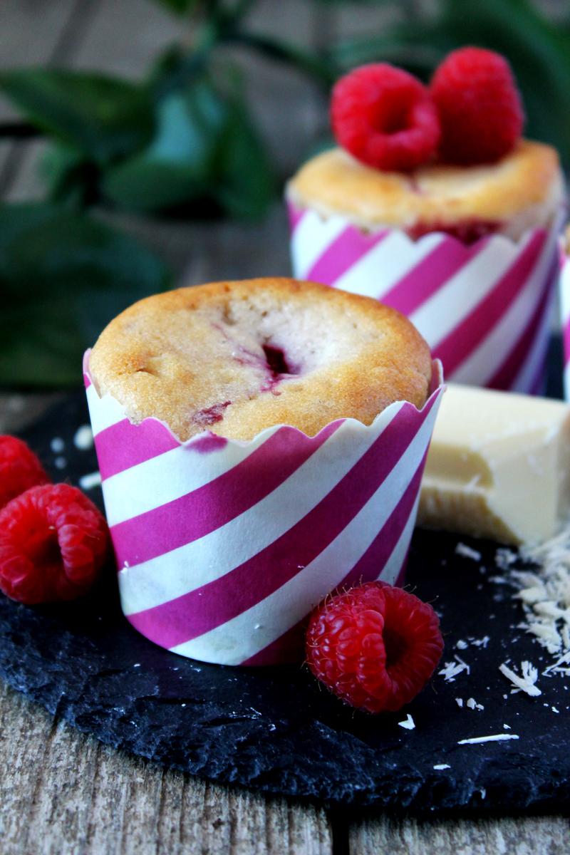 Rezeptbild: Saftige Himbeer-Weiße Schokolade-Muffins