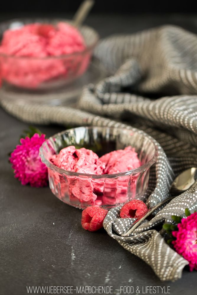 Rezeptbild: Himbeer-Frozen-Joghurt